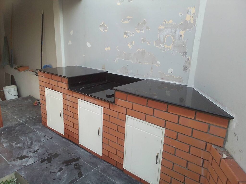 kitchen and Counter 